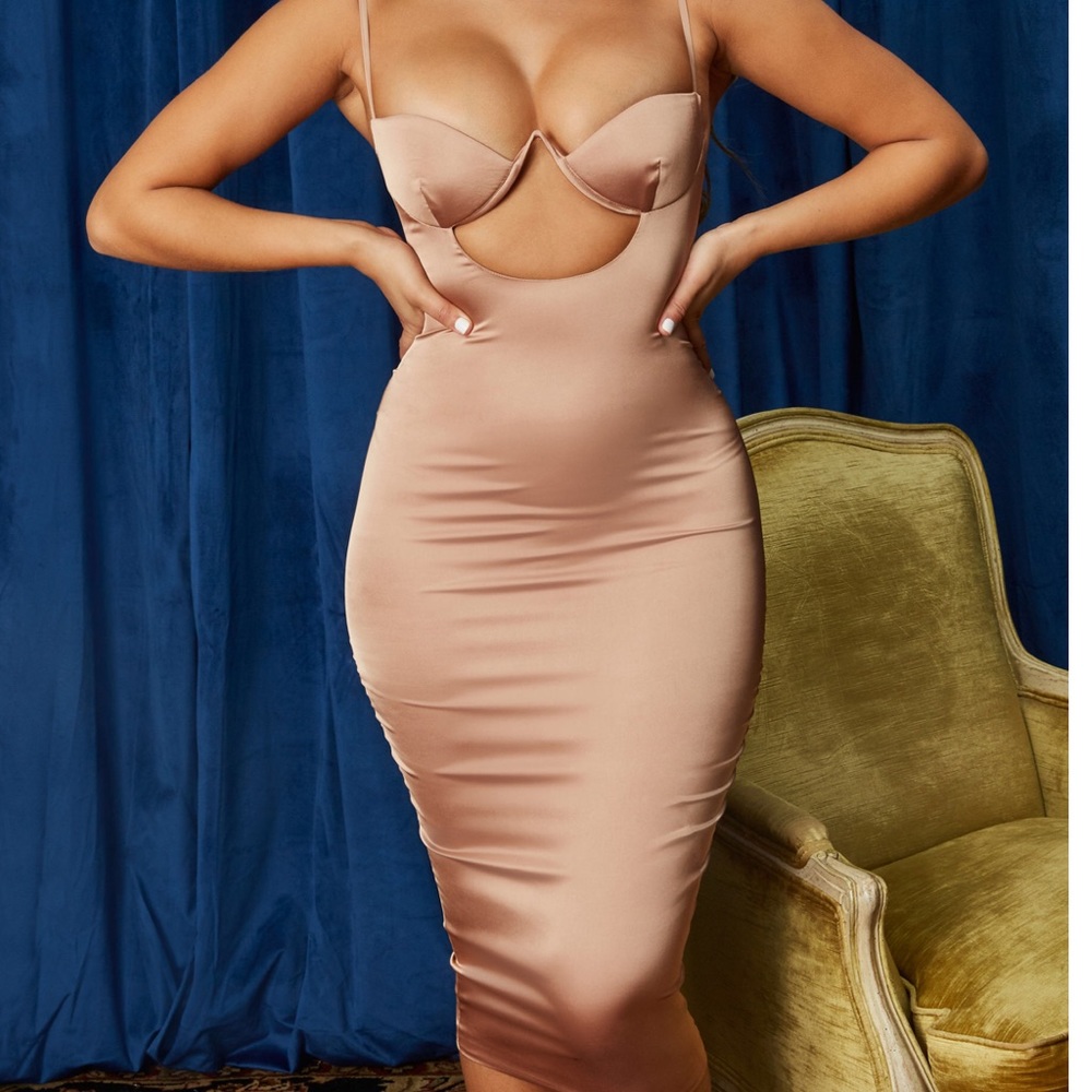 SATIN CUT OUT MIDI DRESS IN ROSE GOLD
